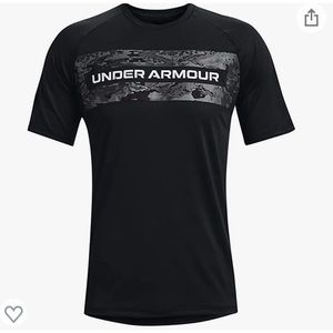 Under Armour Men’s shirt